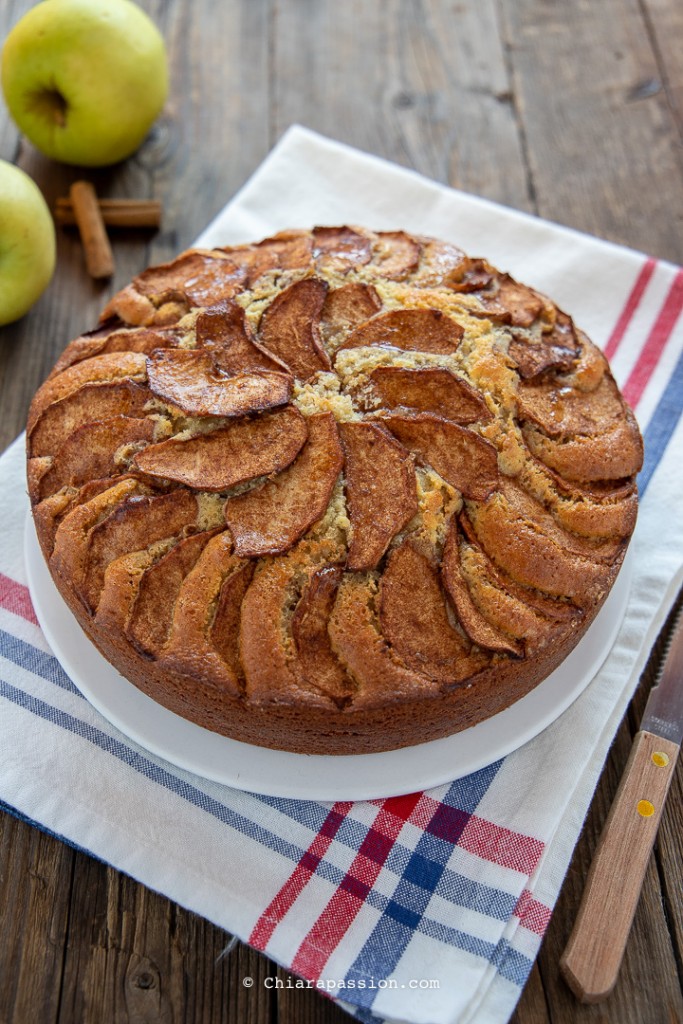 Torta di mele al rum